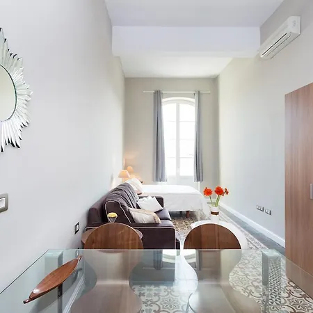 アパート Palacio De Daoiz Lofts