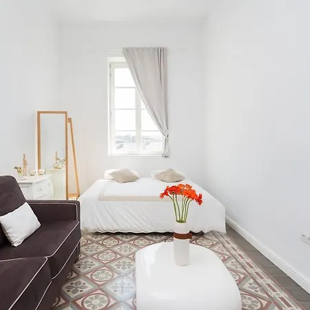 Palacio De Daoiz Lofts アパート